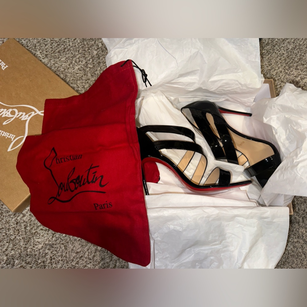 Brand new Louboutin heels